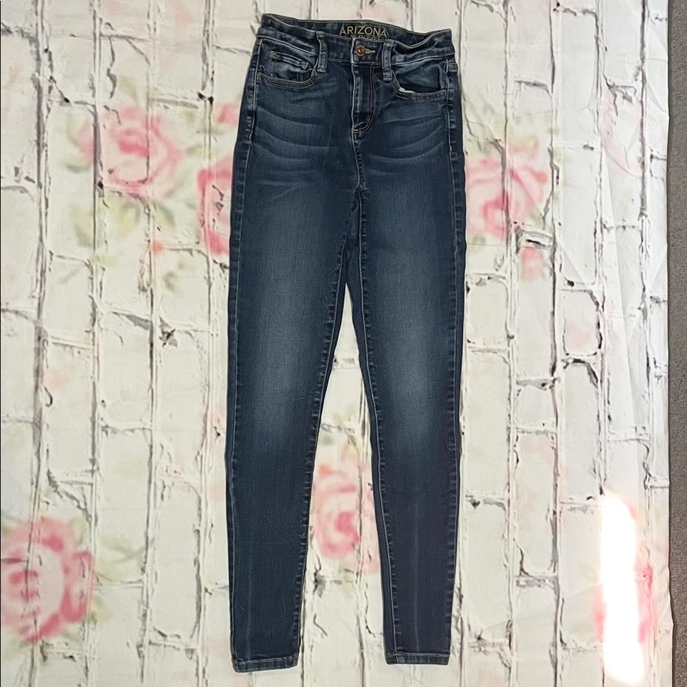 Jeans. Arizona. Size 1. Color: Blue.